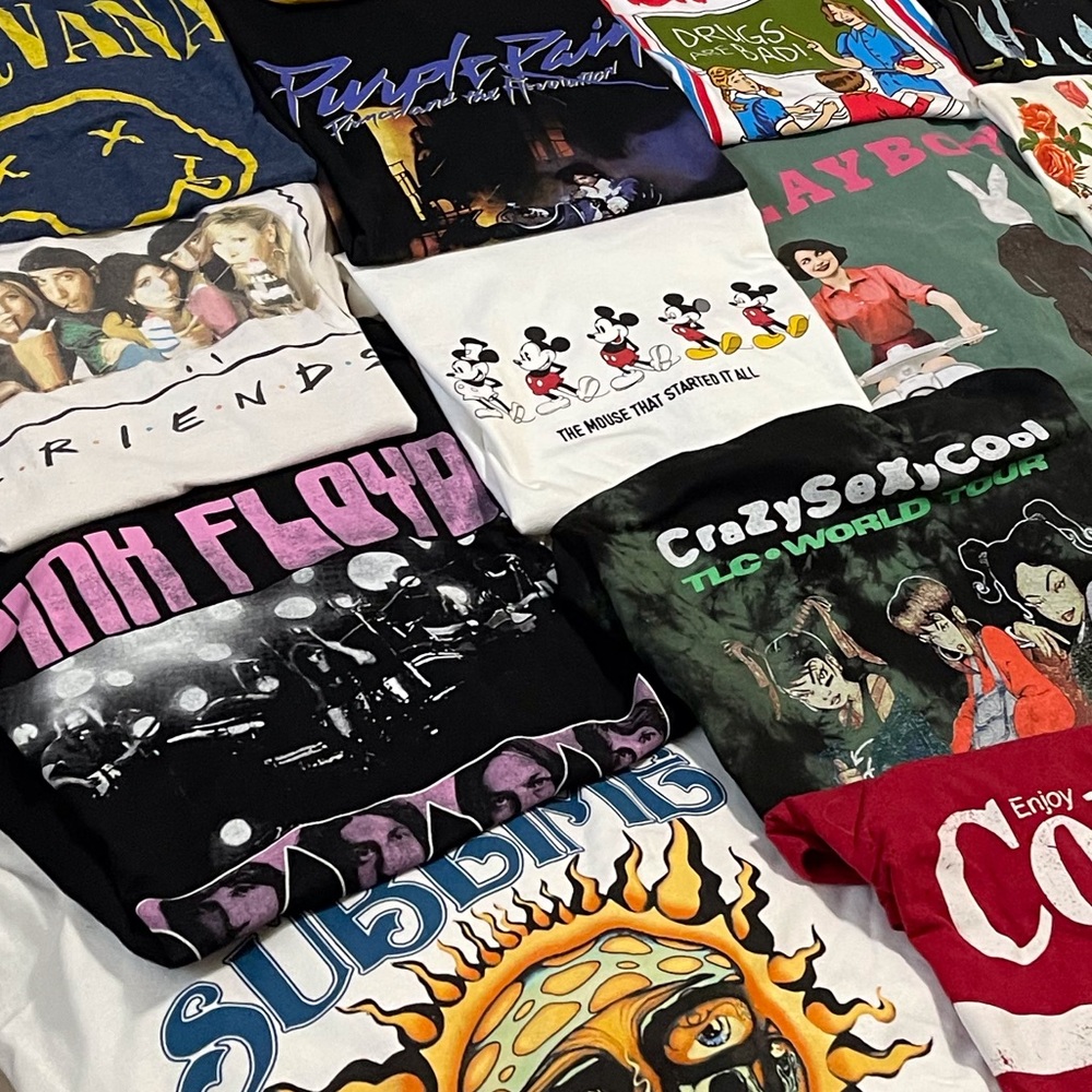 Graphic Tee Mystery Surprise - Picture 4 of 6